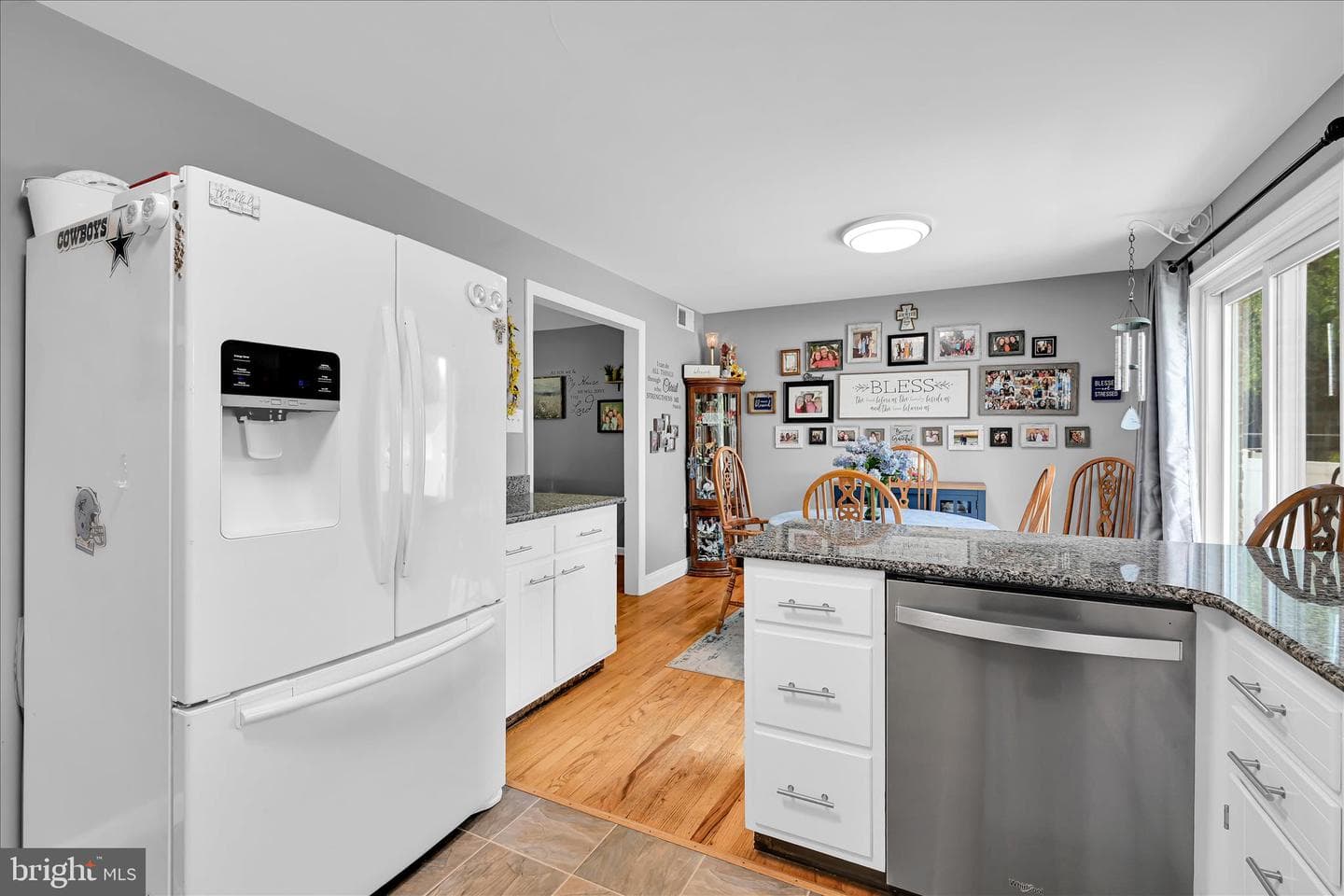 878 Church Street photo 14