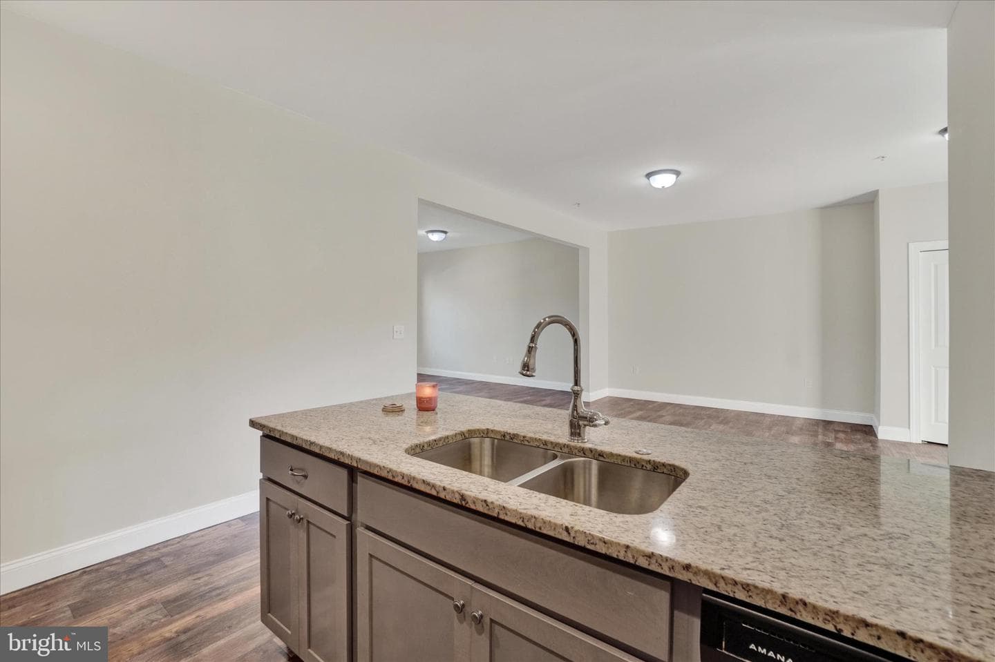 140 Ridgefield Drive photo 11