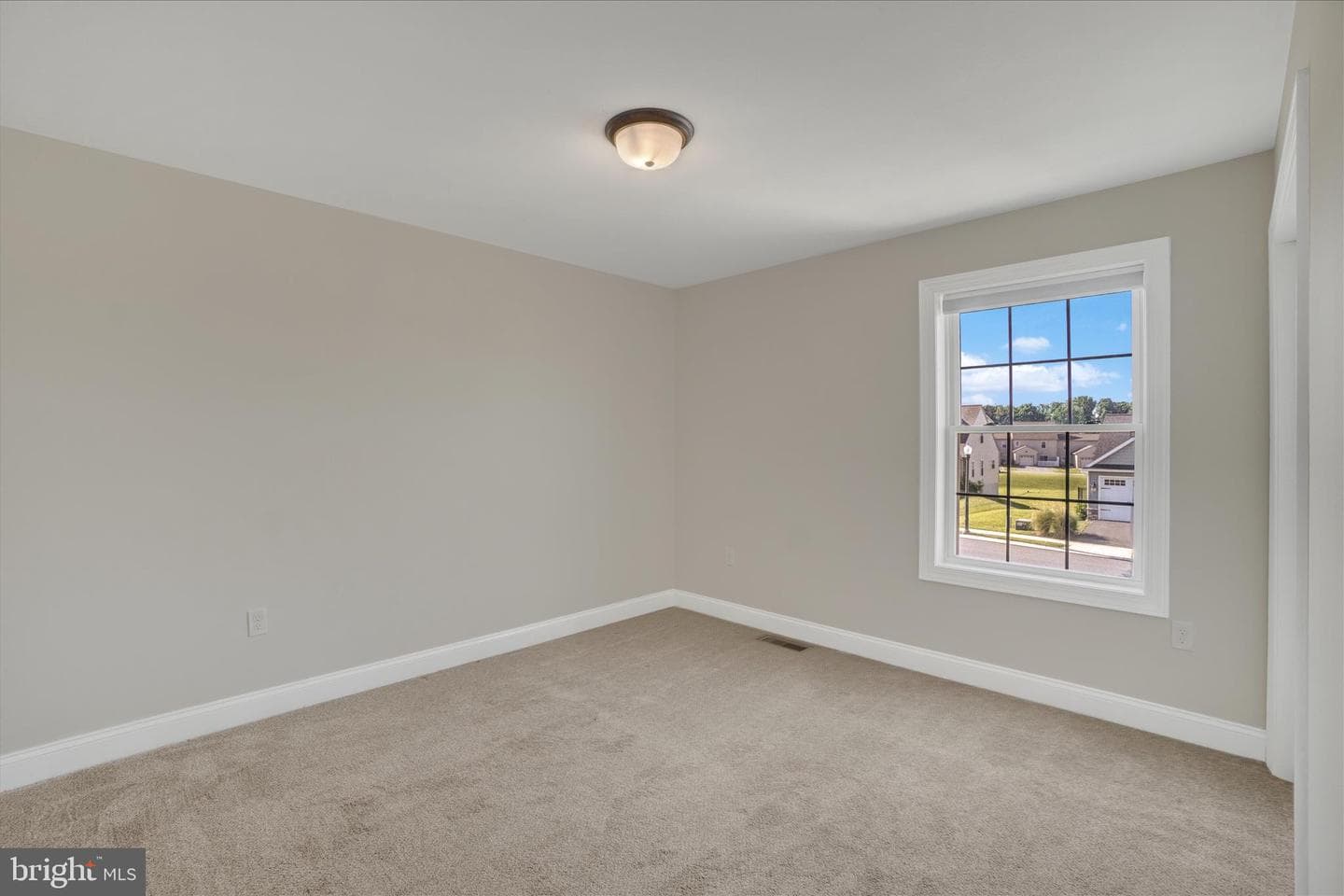 140 Ridgefield Drive photo 19