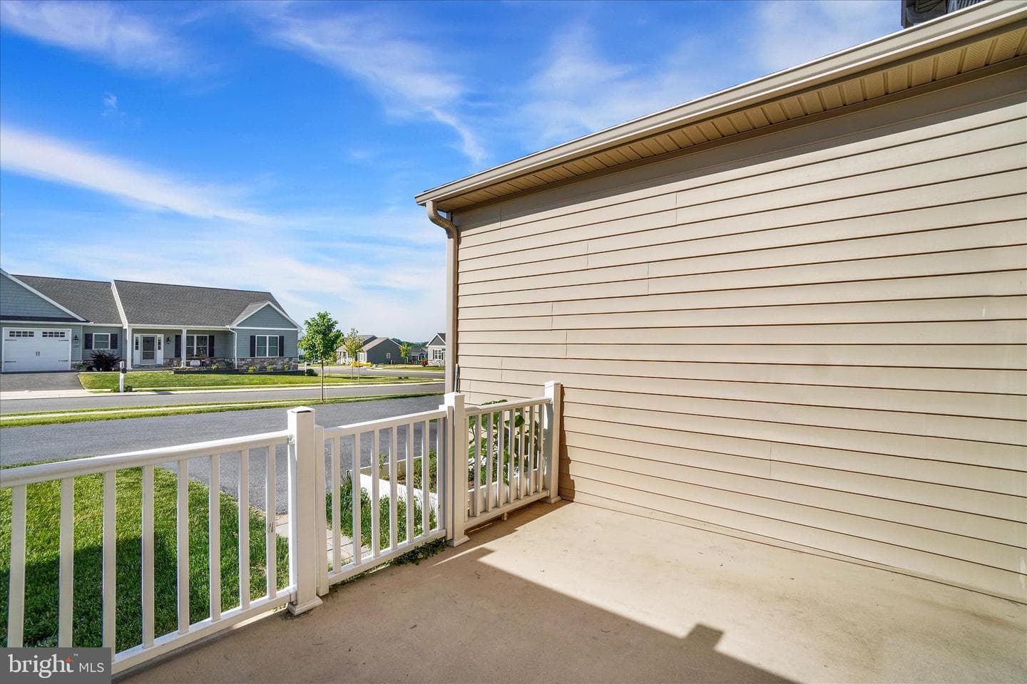 140 Ridgefield Drive photo 26