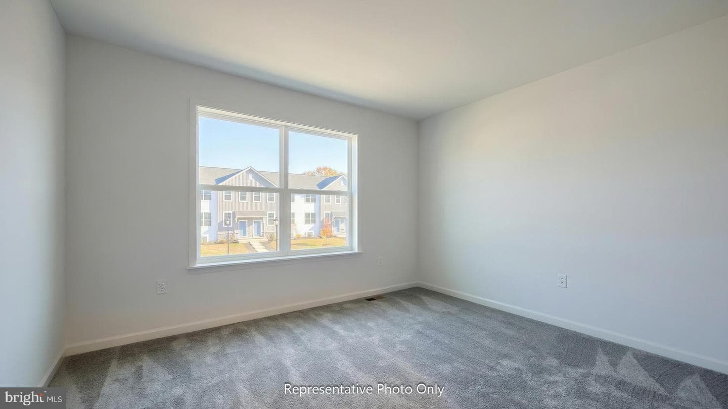38 N Conifer Drive photo 11