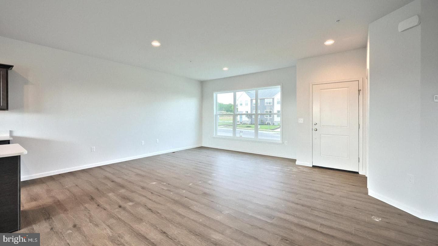 42 N Conifer Drive photo 18
