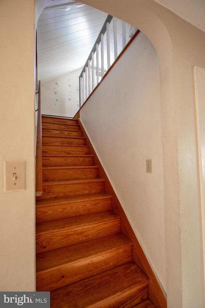 14 Crest Avenue photo 26
