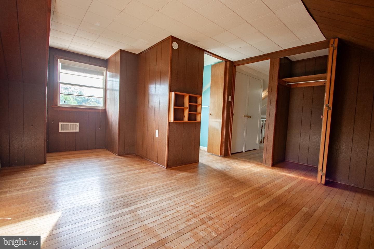 14 Crest Avenue photo 32