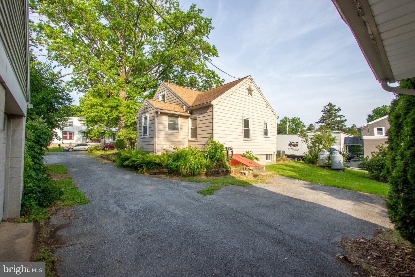 14 Crest Avenue photo 51