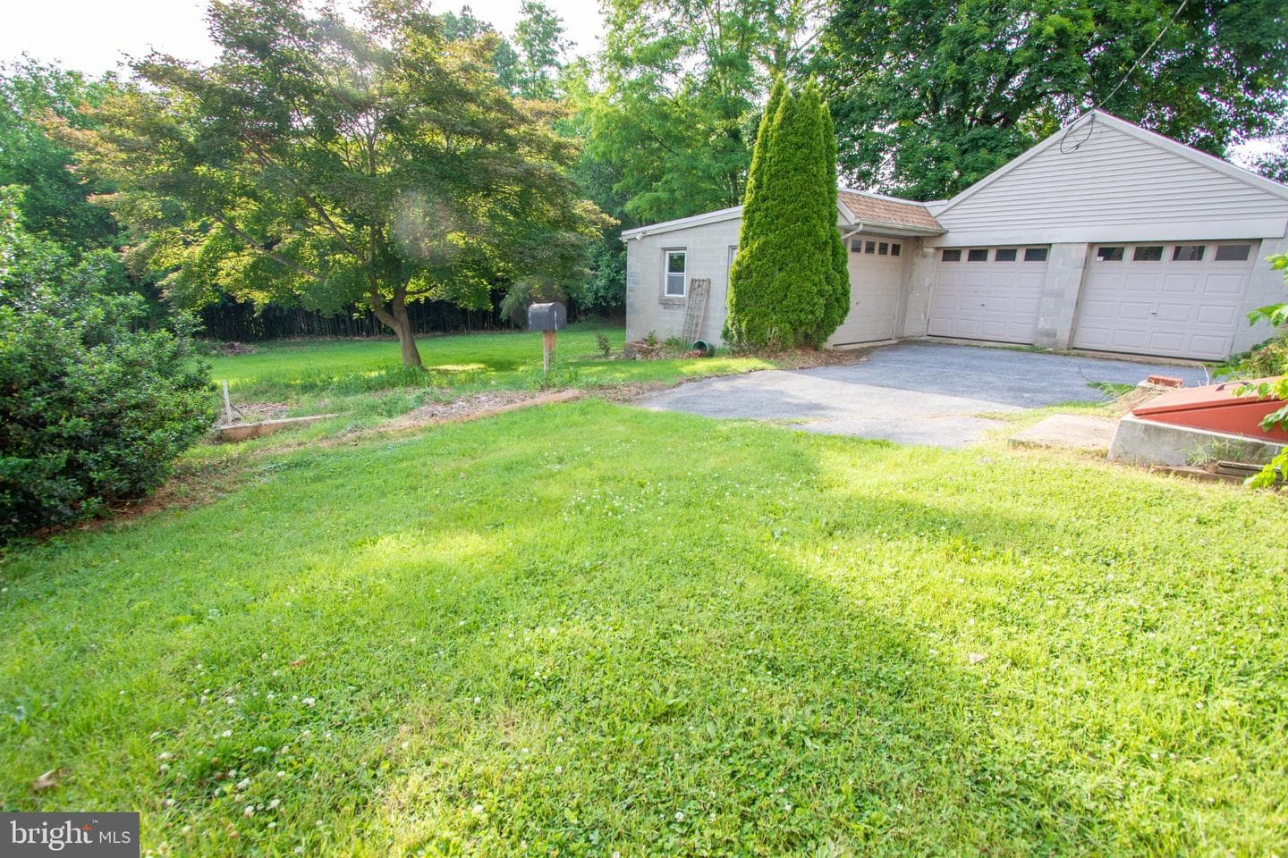 14 Crest Avenue photo 63