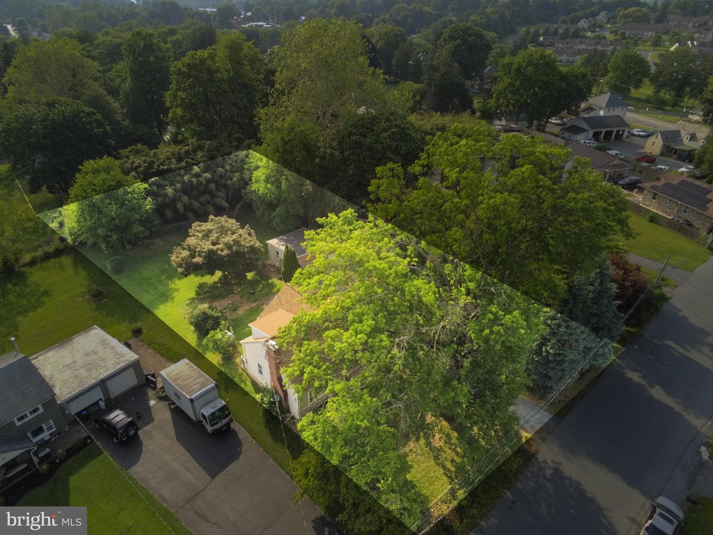 14 Crest Avenue photo 68