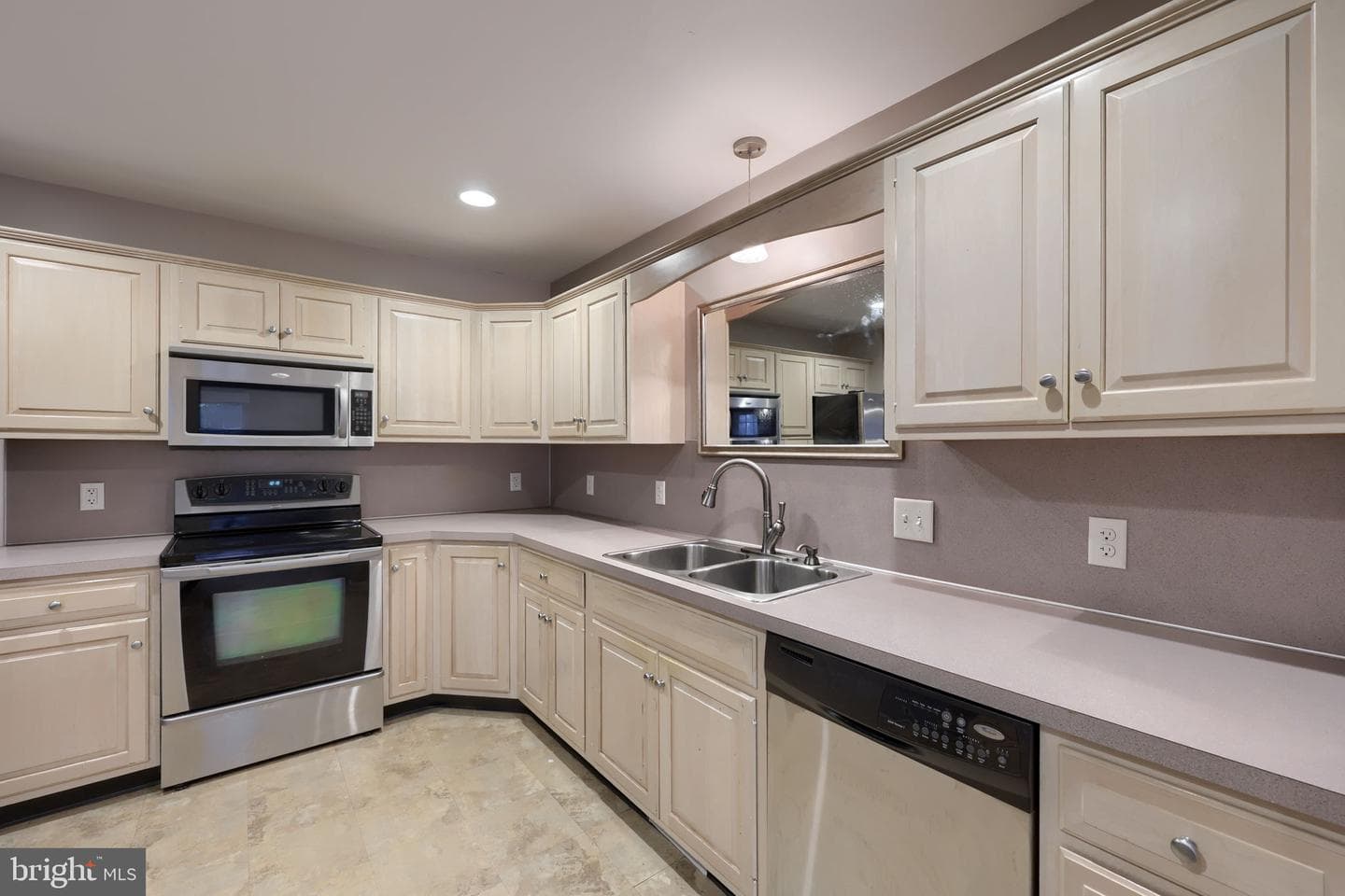 101 Topland Drive photo 15