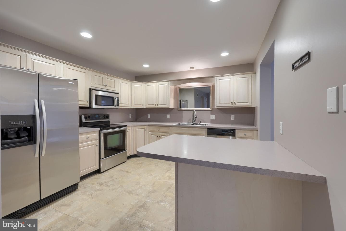 101 Topland Drive photo 18