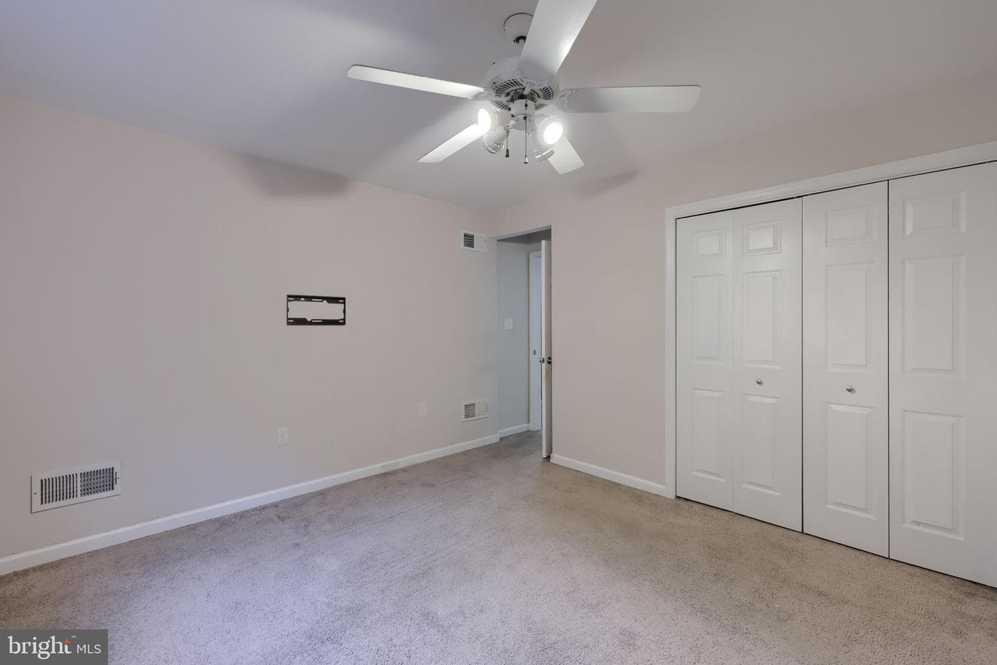 101 Topland Drive photo 28