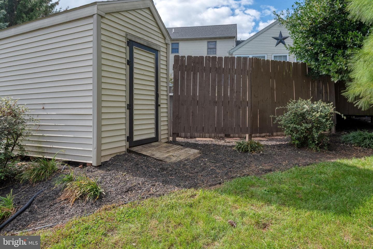 5 Village Dr photo 54