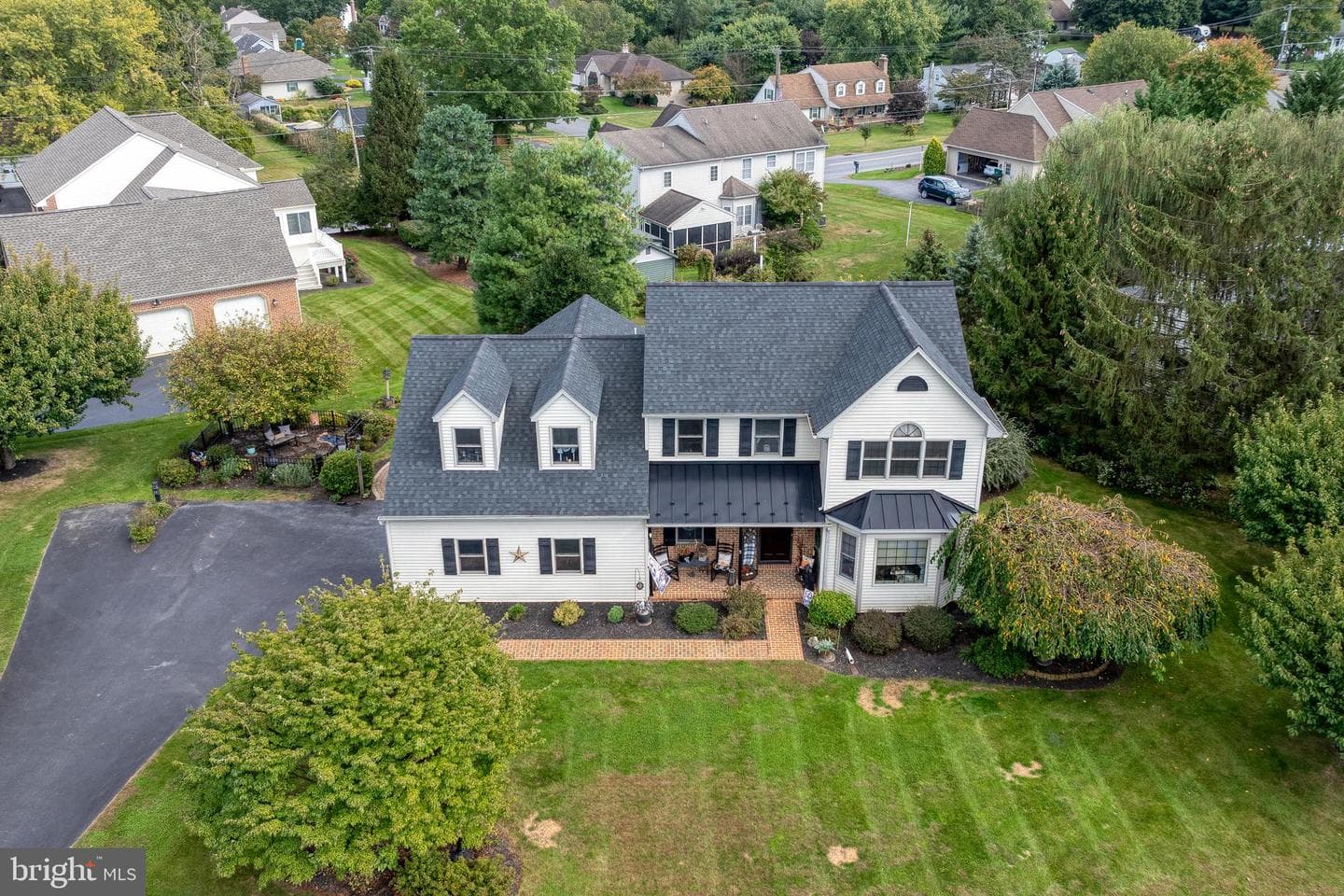 5 Village Dr photo 57