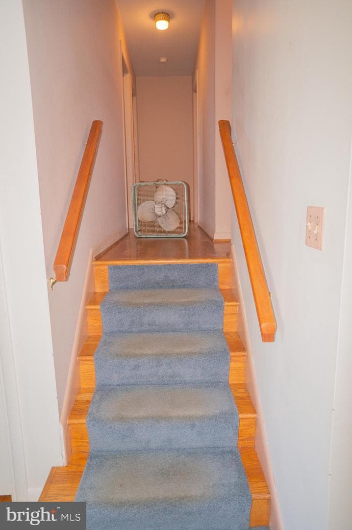 379 Hilldale Road photo 21