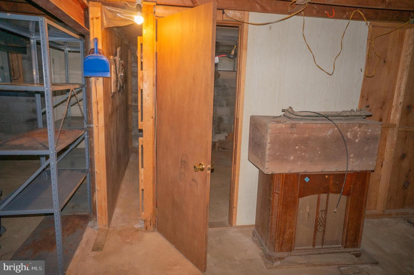 379 Hilldale Road photo 57