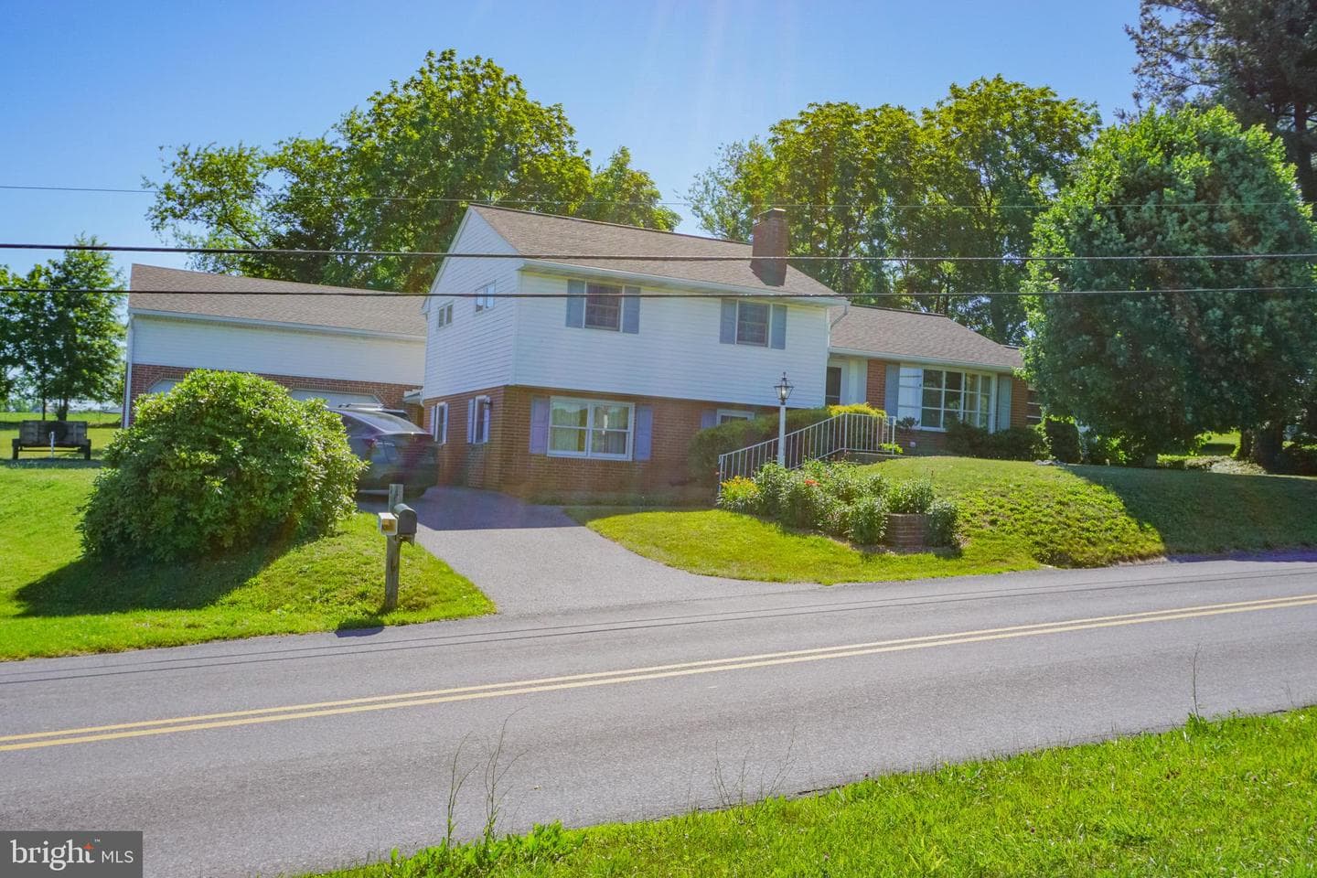 379 Hilldale Road photo 7