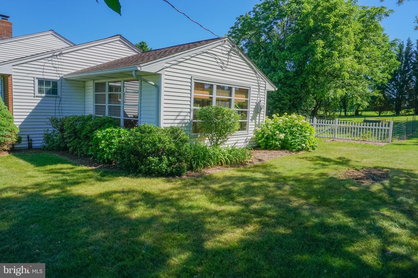 379 Hilldale Road photo 75