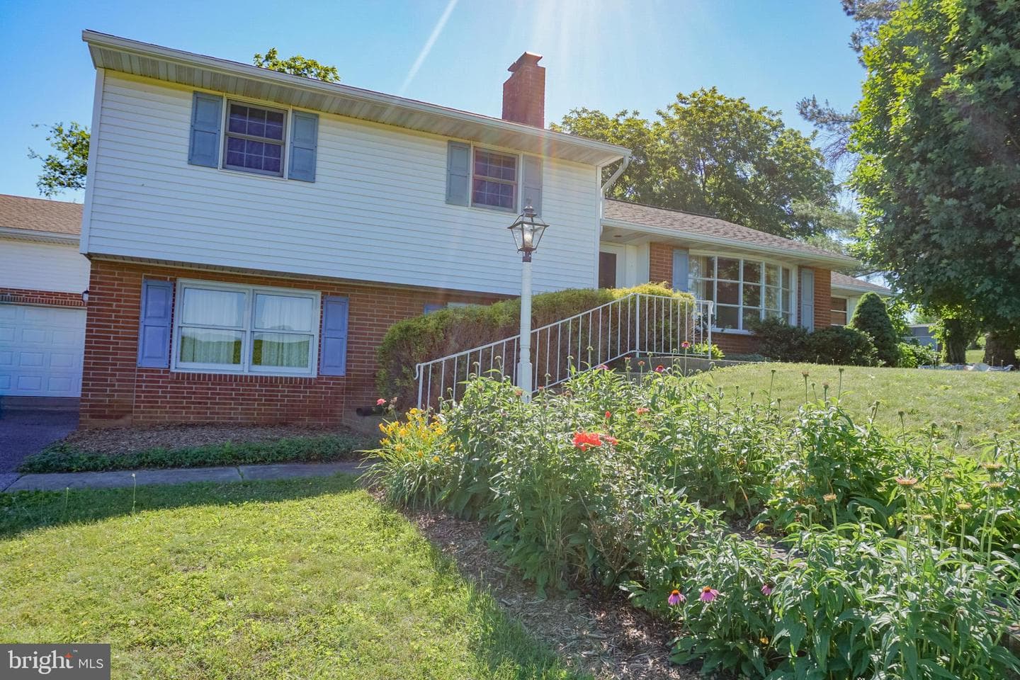 379 Hilldale Road photo 8
