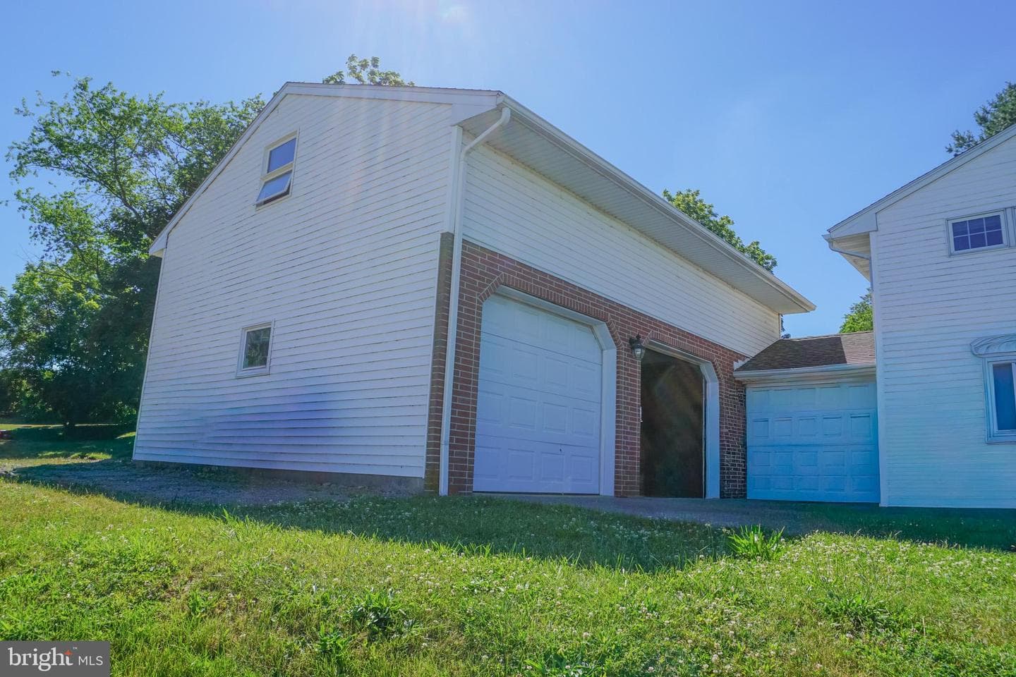 379 Hilldale Road photo 87