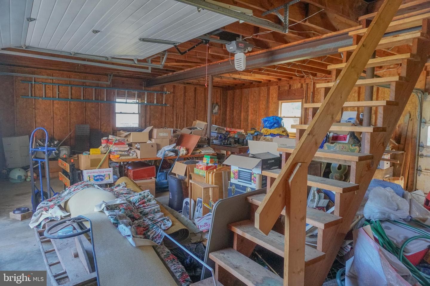 379 Hilldale Road photo 89