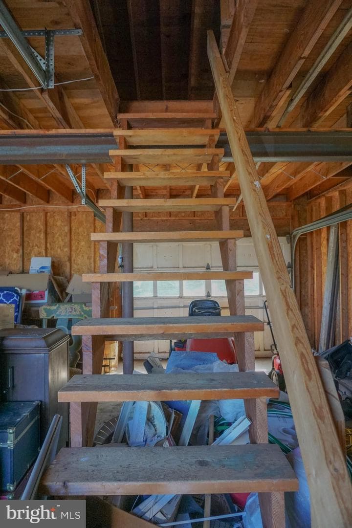 379 Hilldale Road photo 91