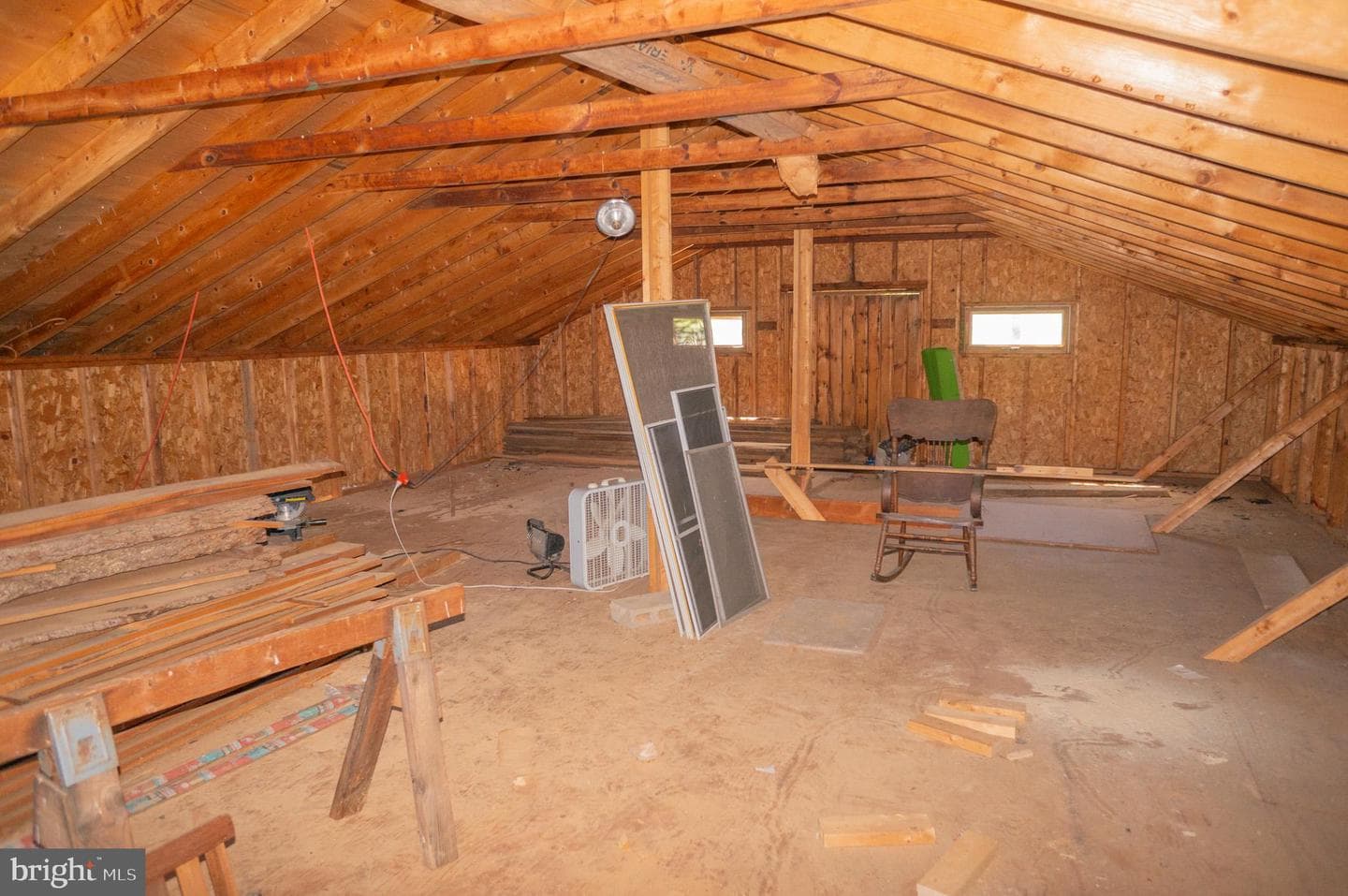 379 Hilldale Road photo 92