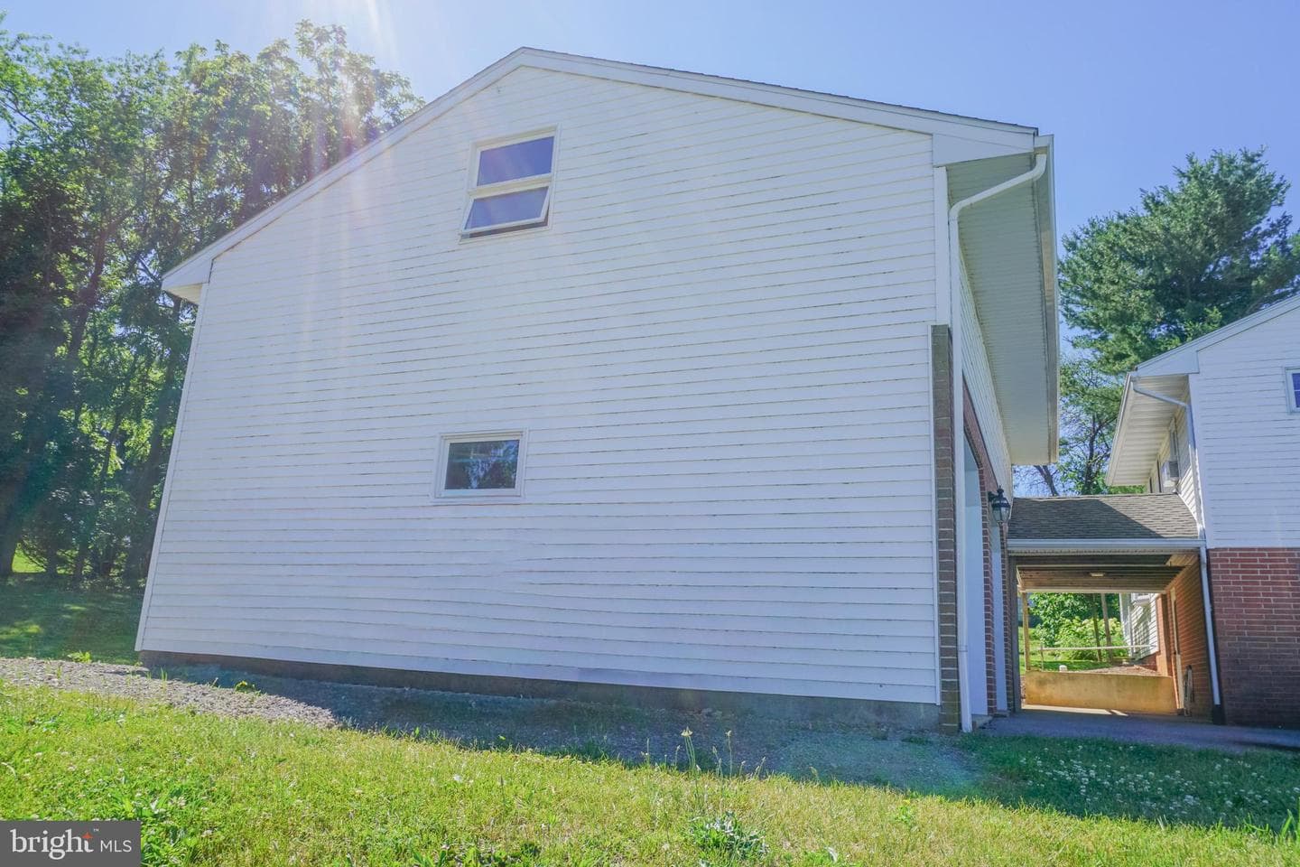 379 Hilldale Road photo 95
