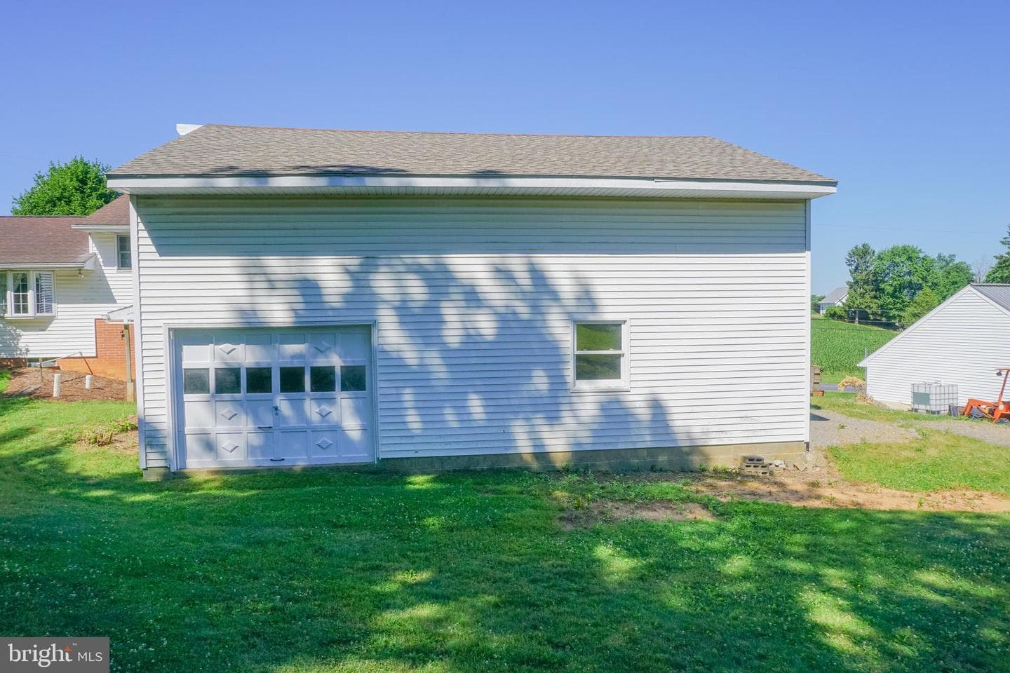 379 Hilldale Road photo 97