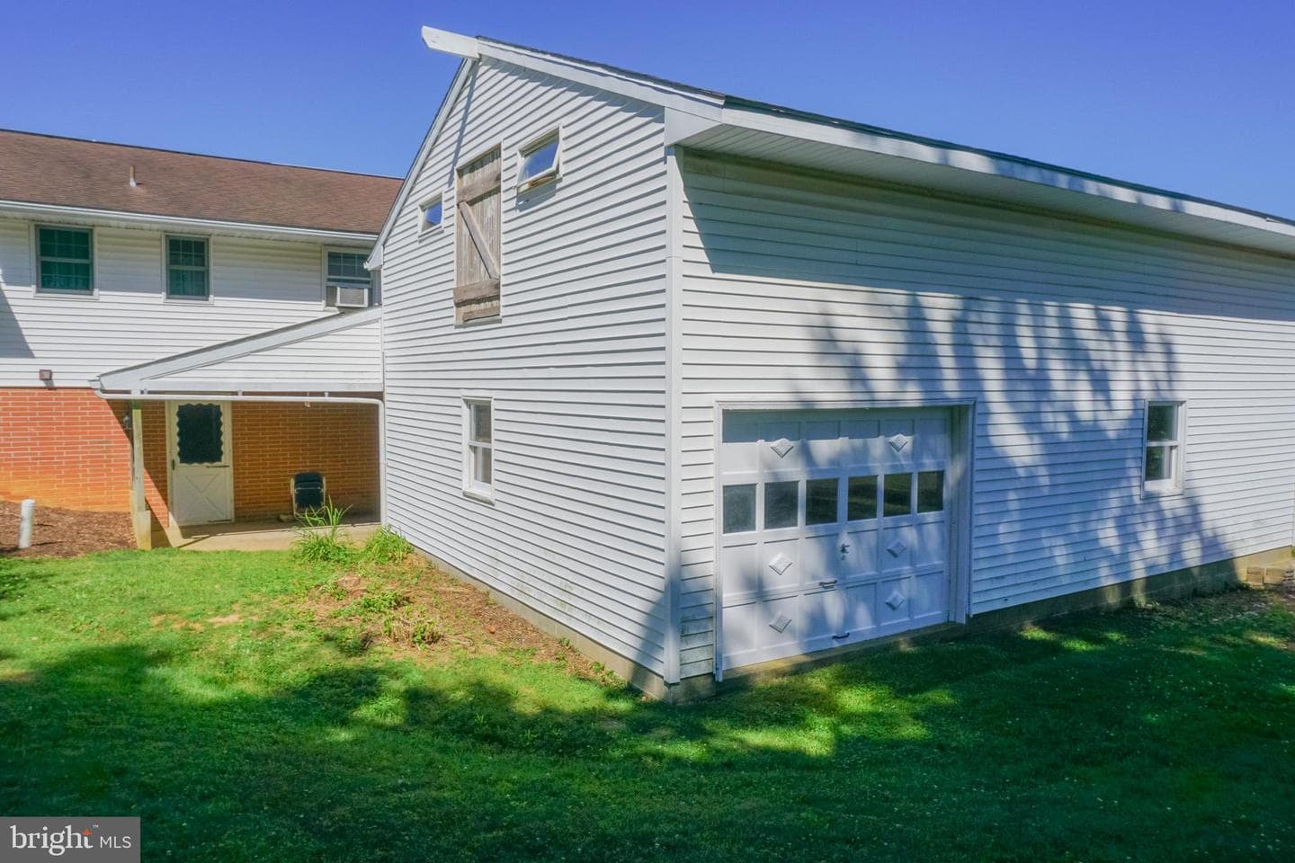 379 Hilldale Road photo 99