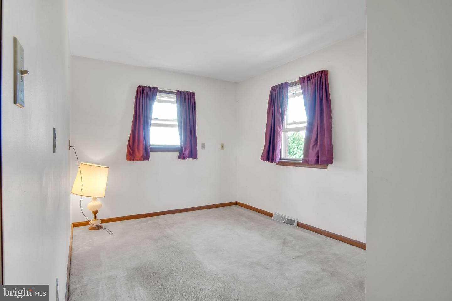 814 S Cedar Street photo 29