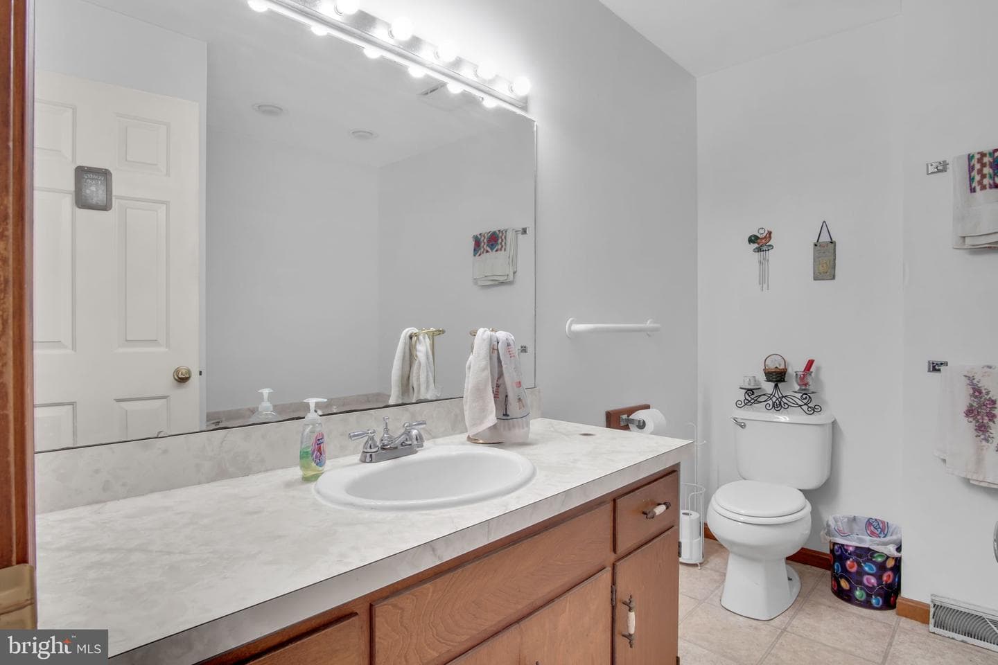 814 S Cedar Street photo 35