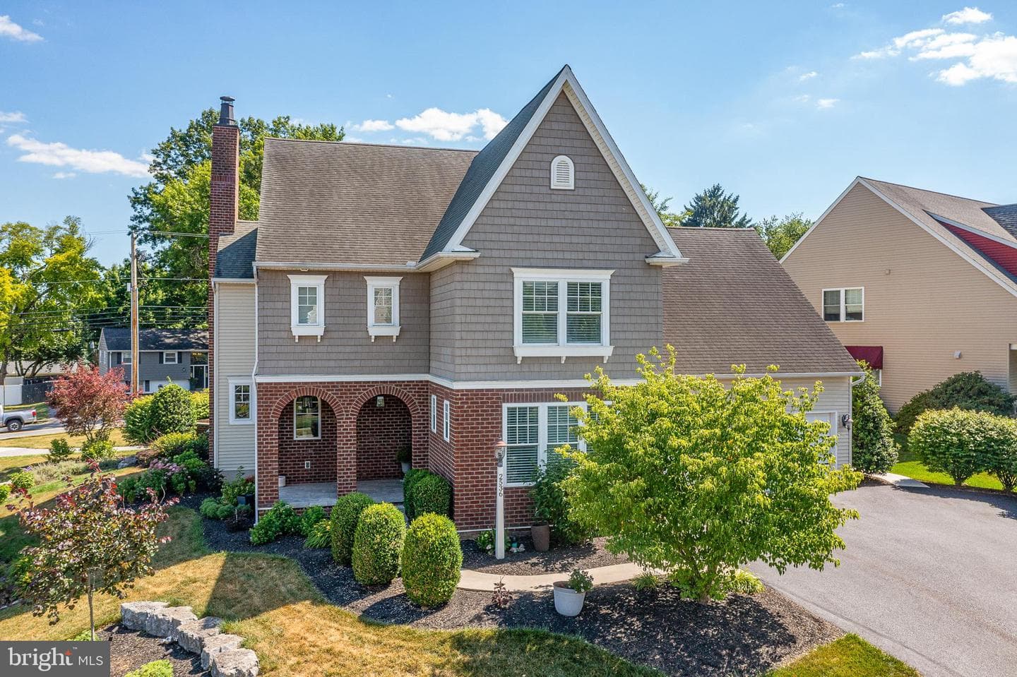 2536 Starbrush Drive, East Petersburg