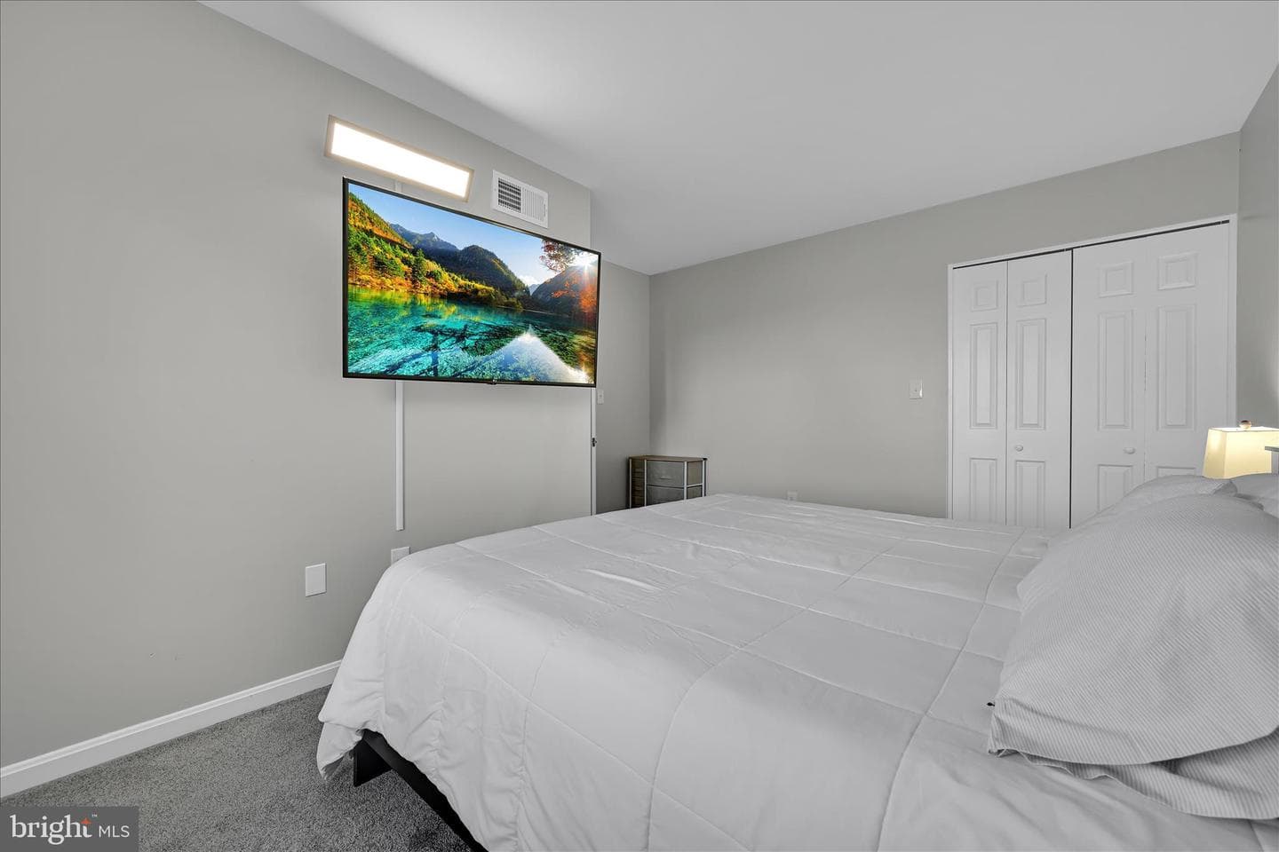 6541 Hollow Drive photo 23