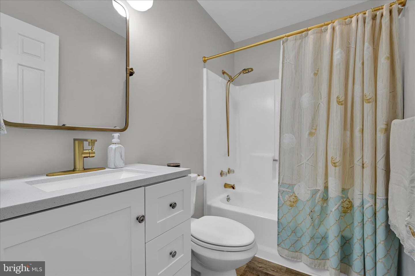 6541 Hollow Drive photo 26