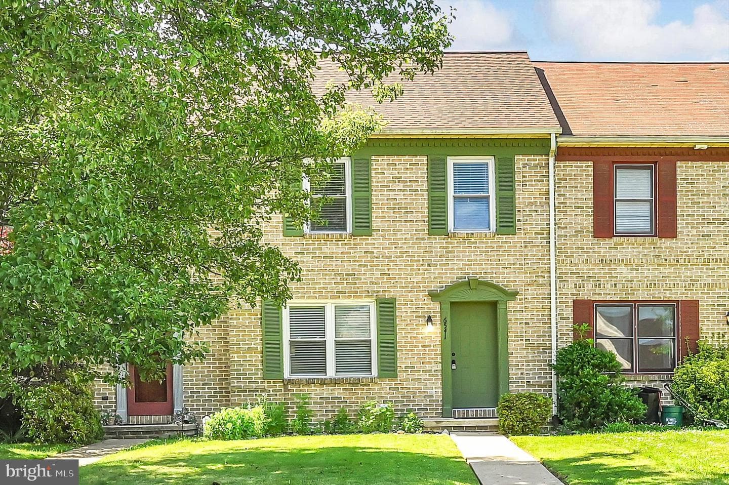 6541 Hollow Drive photo 4