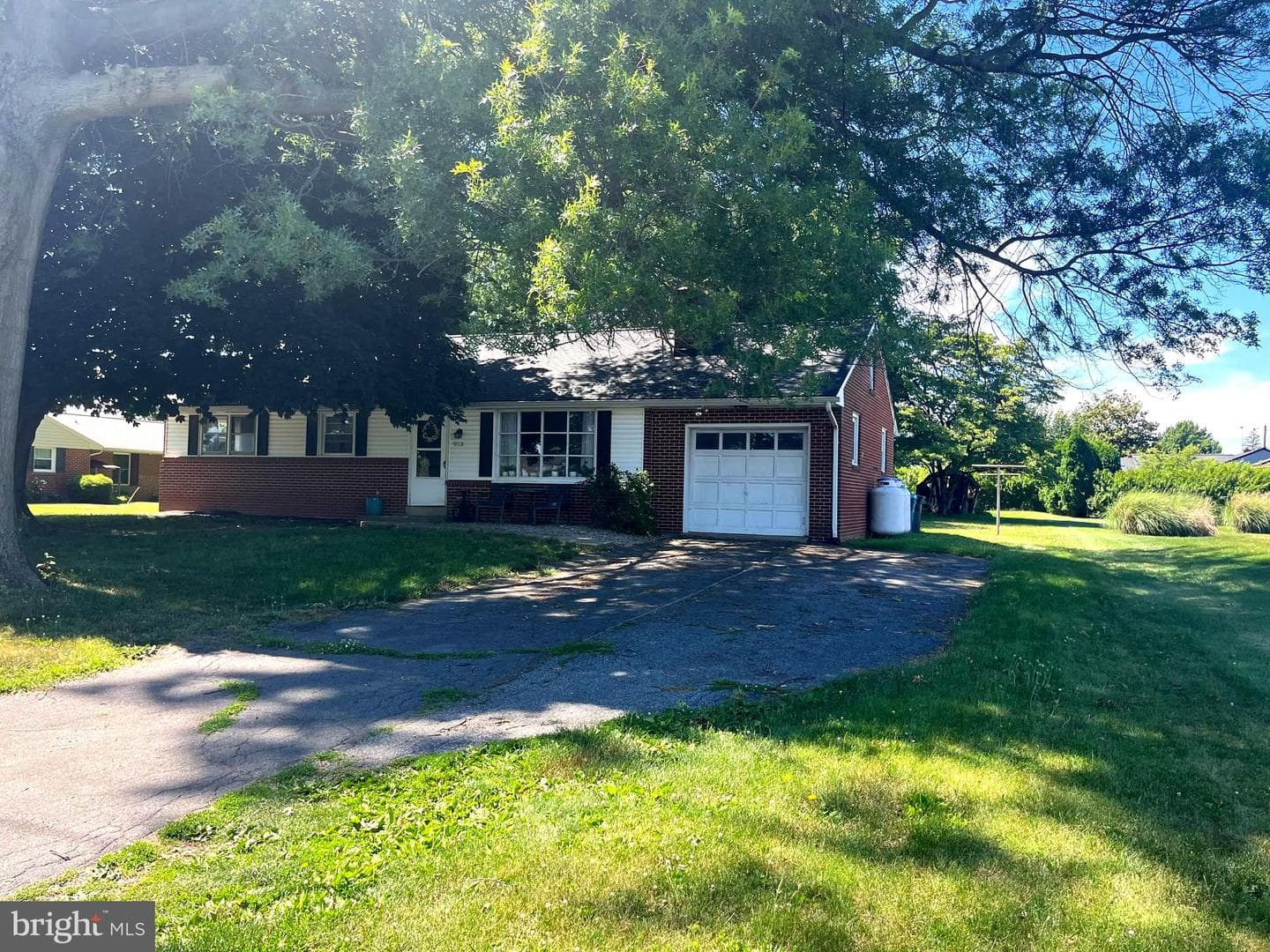 953 Ivy Drive photo 6