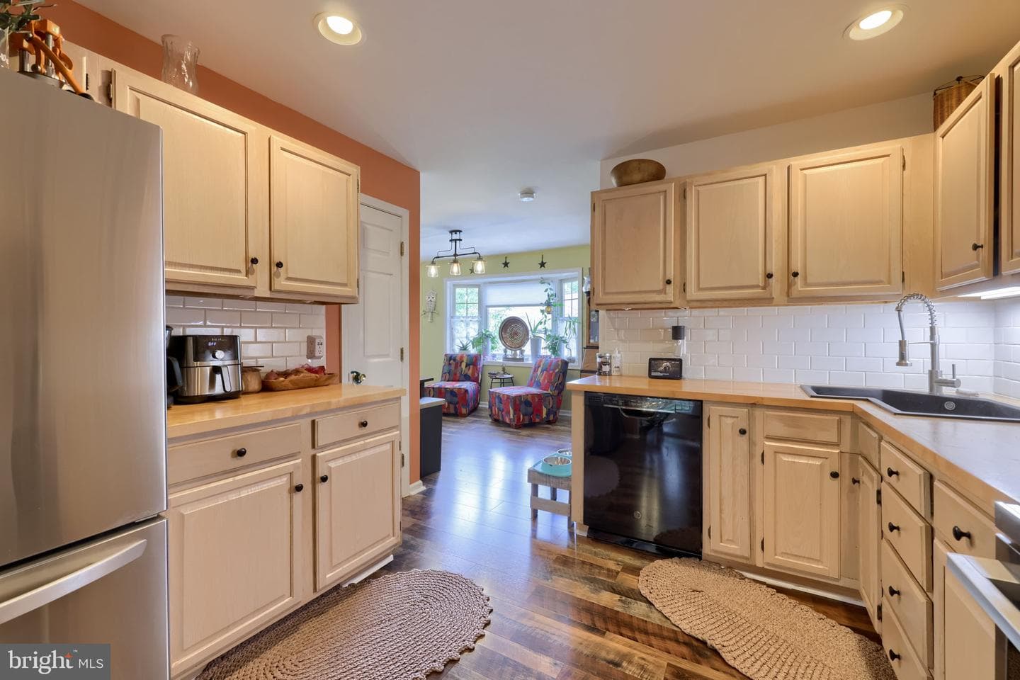 102 River Bend Park photo 15