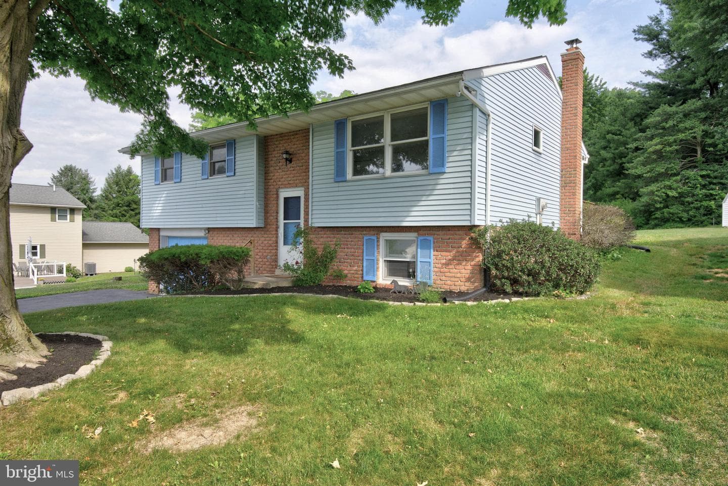 3169 Thistle Drive photo 3