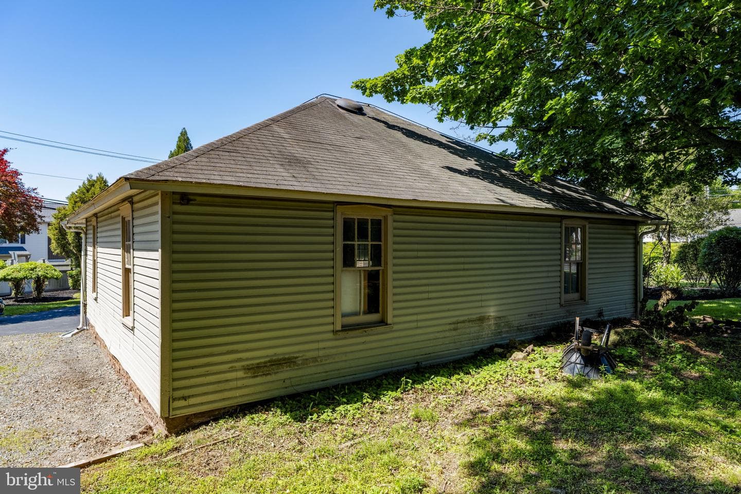 564 W Maple Grove Road photo 53