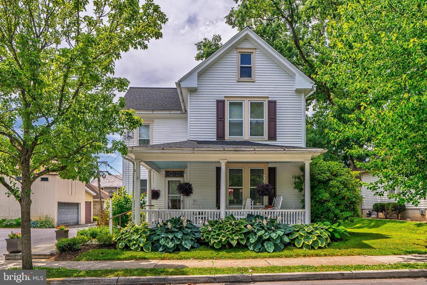120 W Lemon Street photo 3