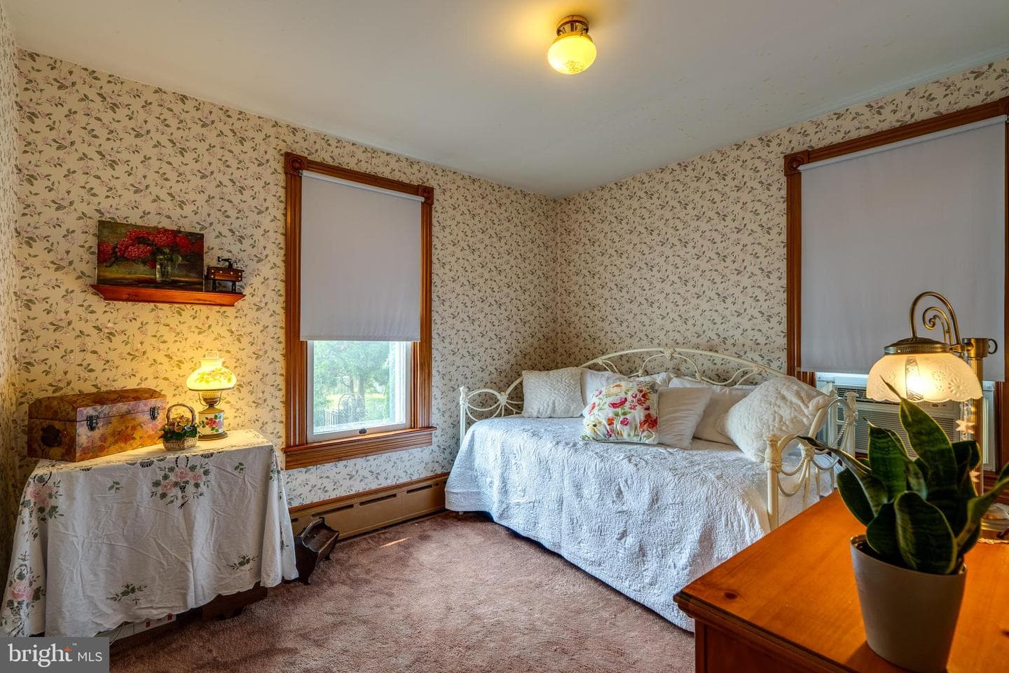 120 W Lemon Street photo 35