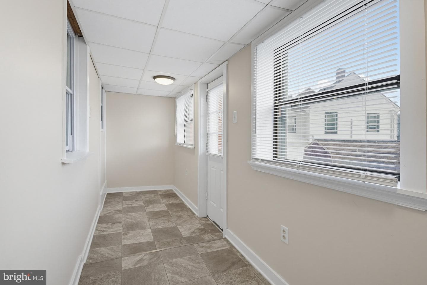 18 Lancaster Avenue photo 8