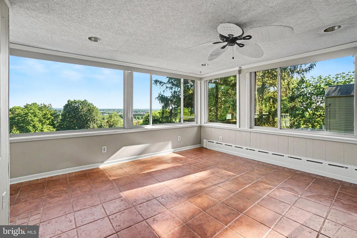 260 Blossom Hill Drive photo 12