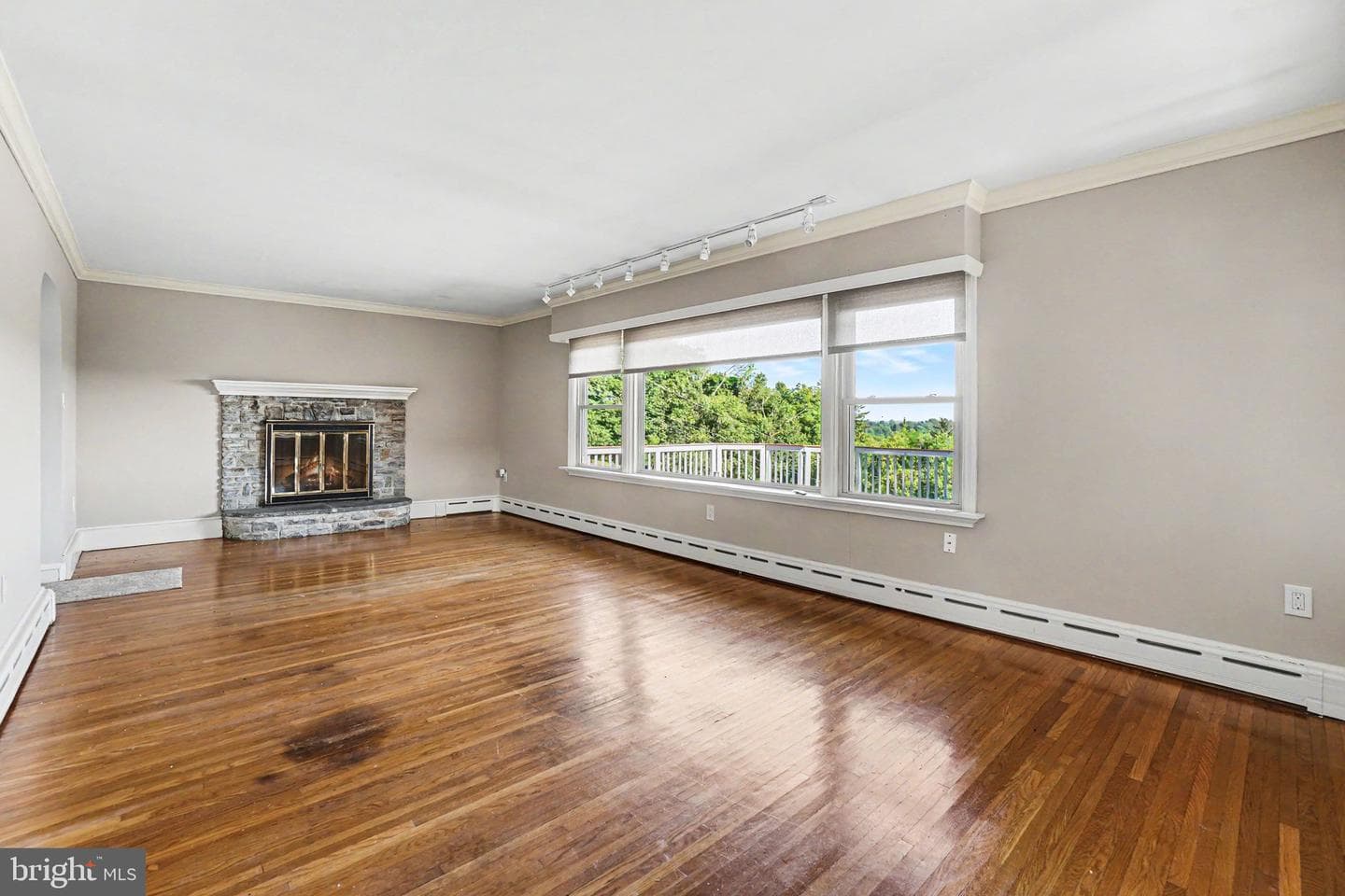 260 Blossom Hill Drive photo 8