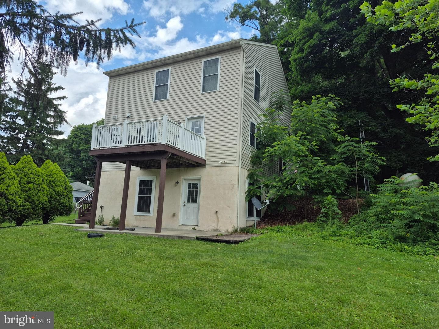 918 Chestnut Street photo 3