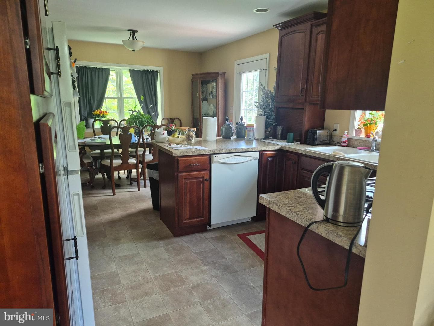 918 Chestnut Street photo 6