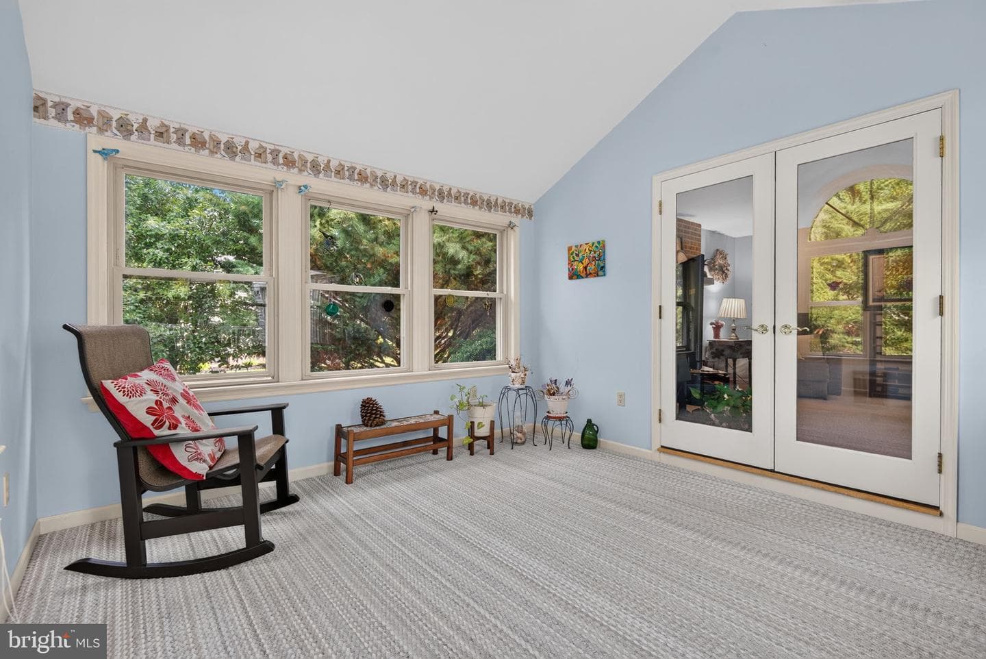 13 Diane Avenue photo 22