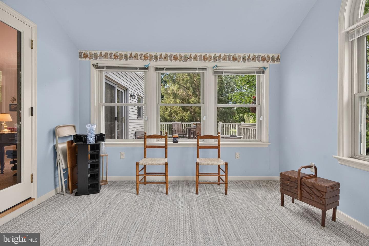 13 Diane Avenue photo 23