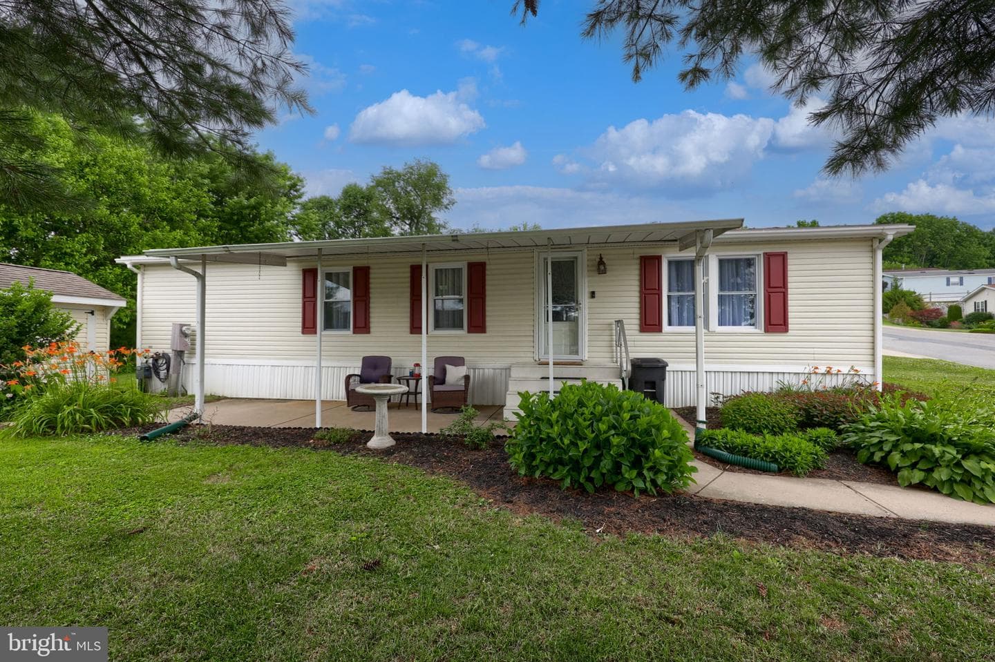 671 Lilac Drive, New Providence