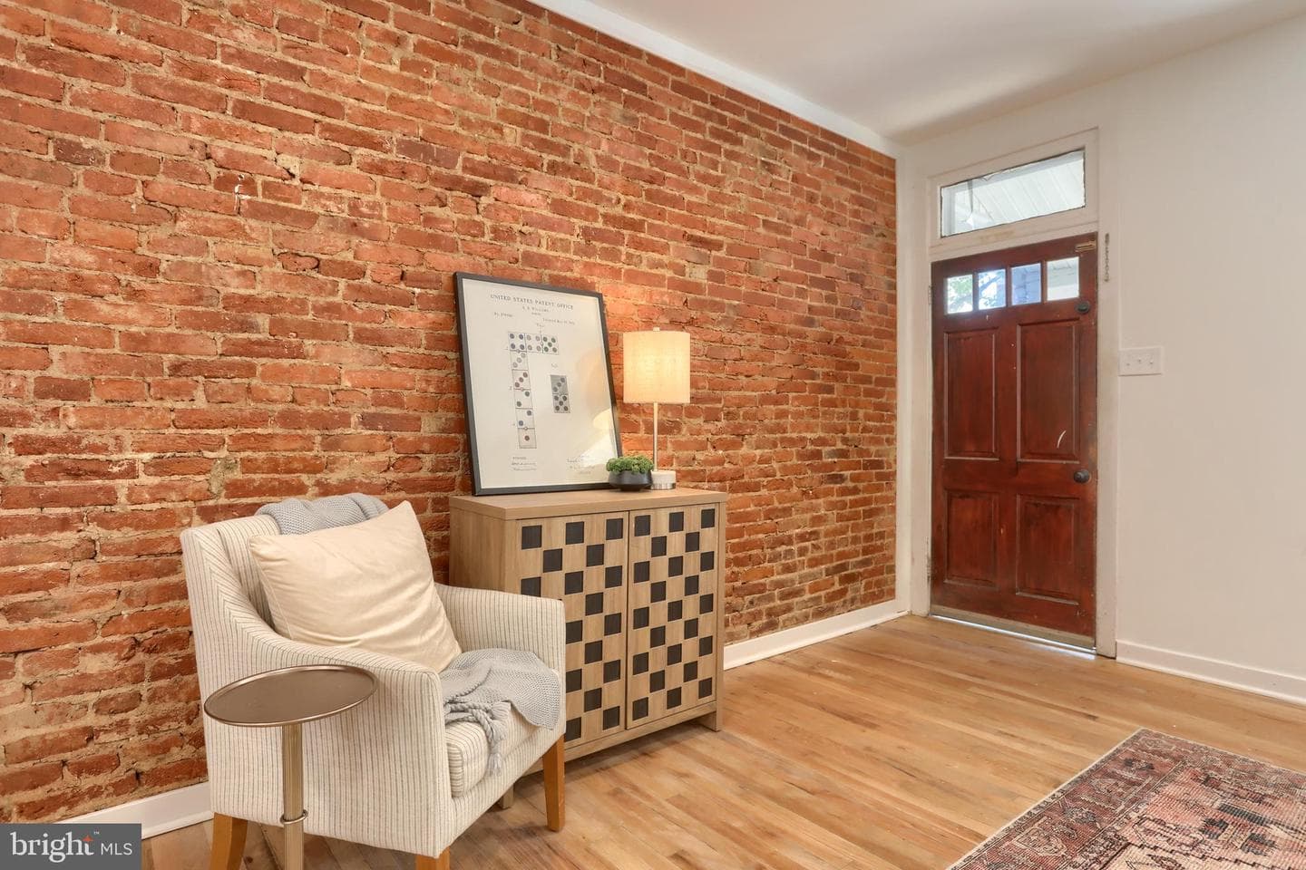 426 Nevin Street photo 3