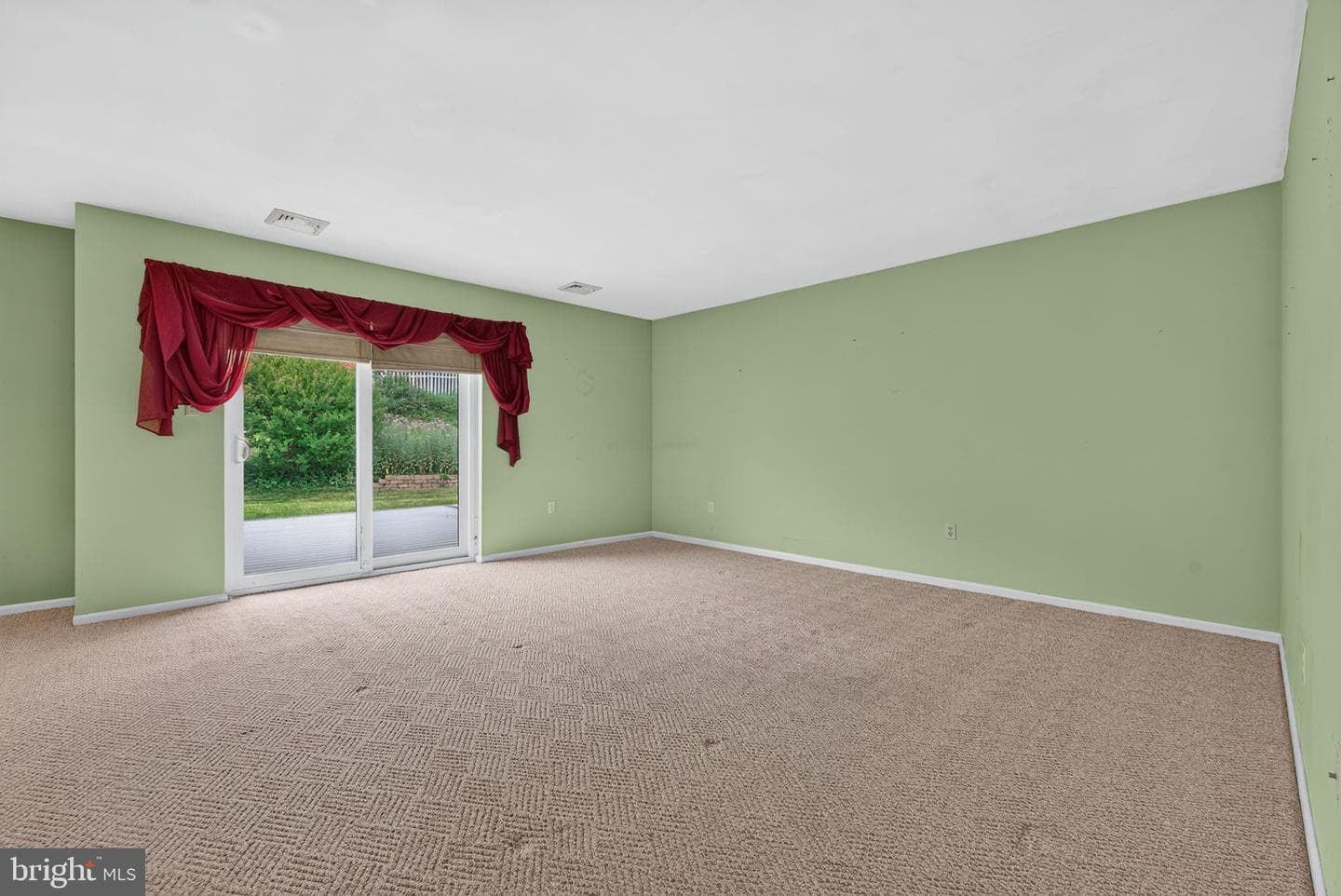 136 Rockford Square photo 7